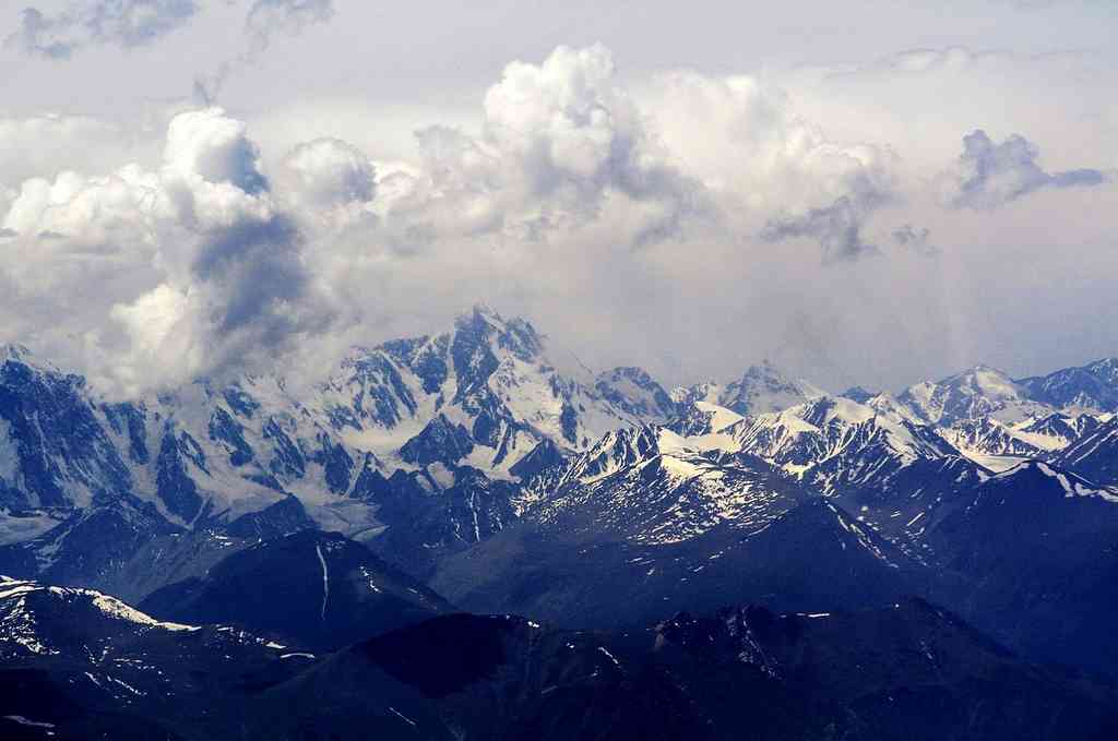 喀拉峻在新疆哪里？  喀拉峻美景有多少