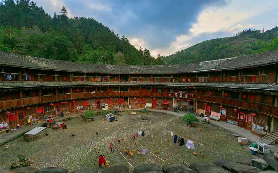 福建最原始的土楼，南靖河坑