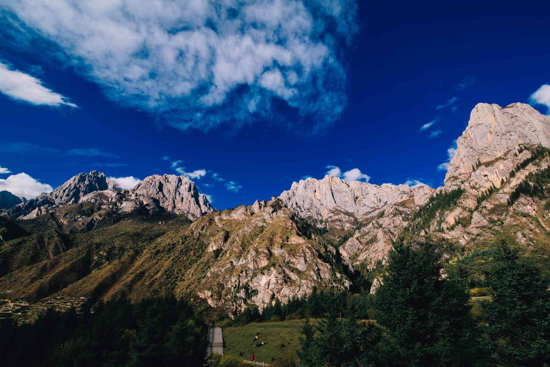 扎尕那几月份去？扎尕那旅游攻略告诉你