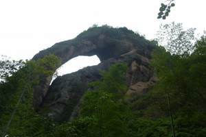 南昌到婺源三清山龙虎山四日游（江西旅游婺源旅游三清山旅游）