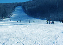 铁力日月峡滑雪场